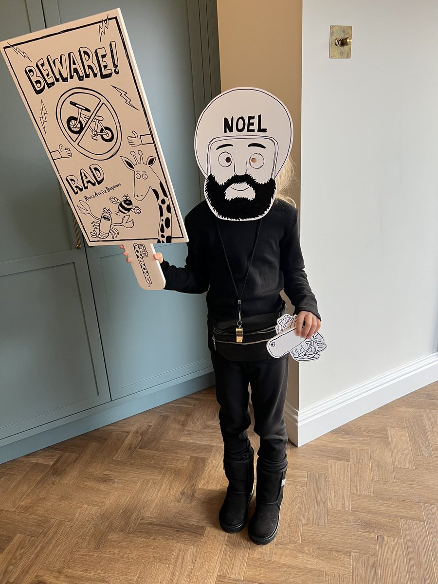 chris helm tweet media