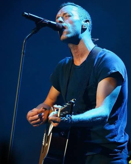 Happy bday Chris Martin
Born : march 2, 1977 