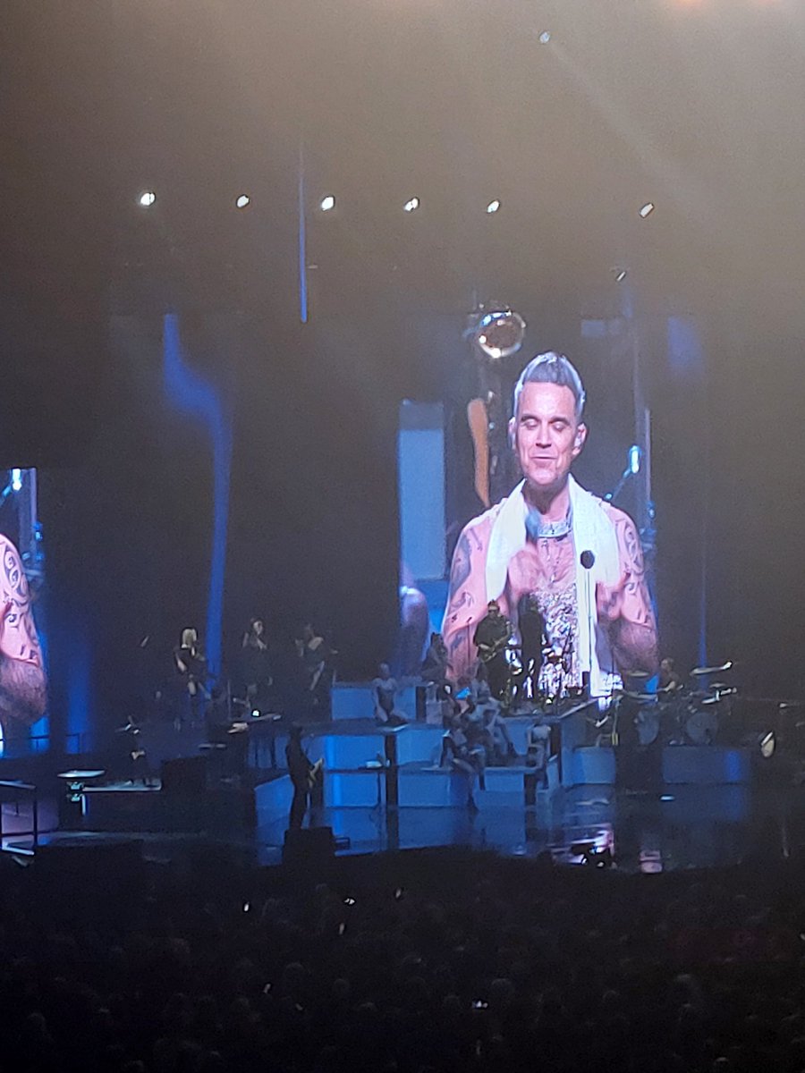 Björn Persson tweet media