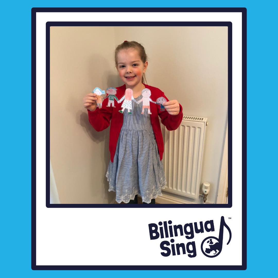 It's #WorldBookDay today which usually involves a LOT of fun and dressing up!  Can you guess who this little one is?!  #worldbookday #bilingualbooks #worldbookday2023