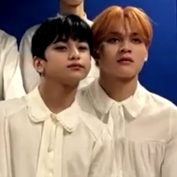marcuslayy's tweet photo. naglalambing yung bata reyster pansinin mo naman hahahahahahahaha chz ang kyot kyot pls 🥺💖 https://t.co/vVw7XGxe8N