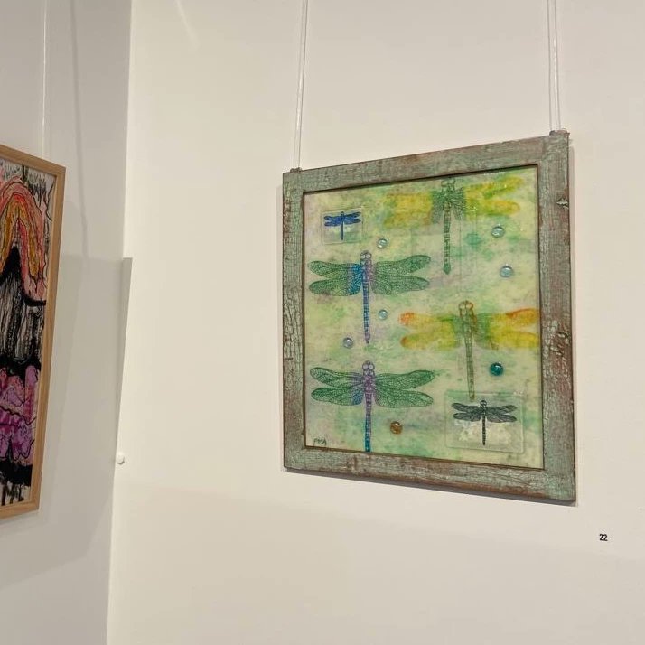 Carousel Textile Art tweet media