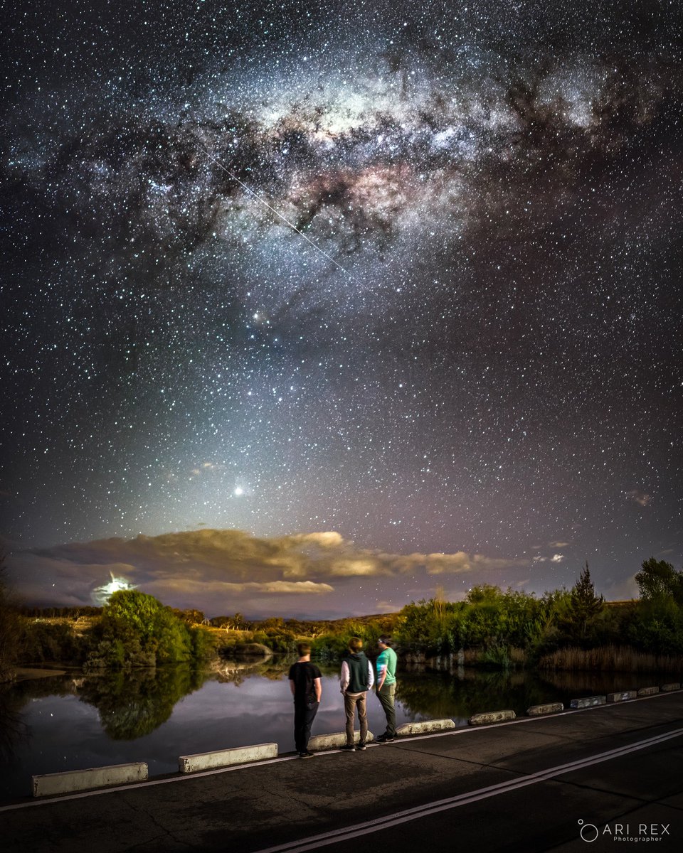 Three night sky enthusiasts under the Milky Way and the zodiac light at Point Hut Crossing near Gordon while getting photobombed by a meteor. 

#Canberra #GordonACT #Astrophotography #Zodiacallight #meteor