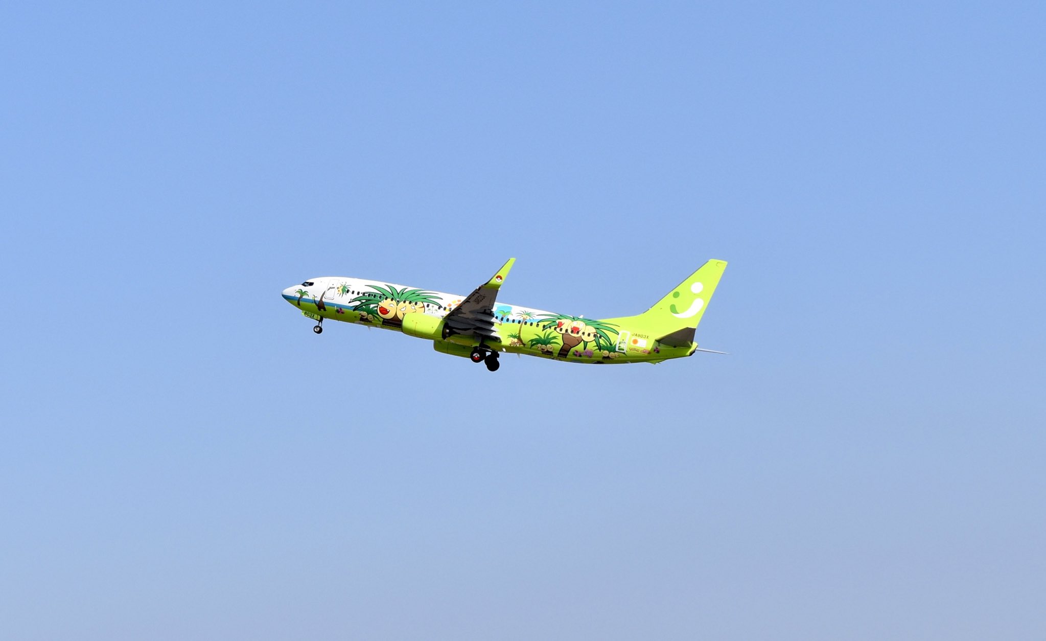 スカイマーク B737-800 「B.LEAGUE JET」特別塗装 1/400 Amazon | @スカイマーク B737-800 ジェット特別塗装機 1/400