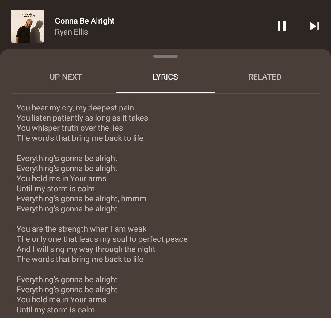 sisikunmi's tweet image. I am held in your arms. Until the storm is calm❤️
#MyStrength #PerfectPeace