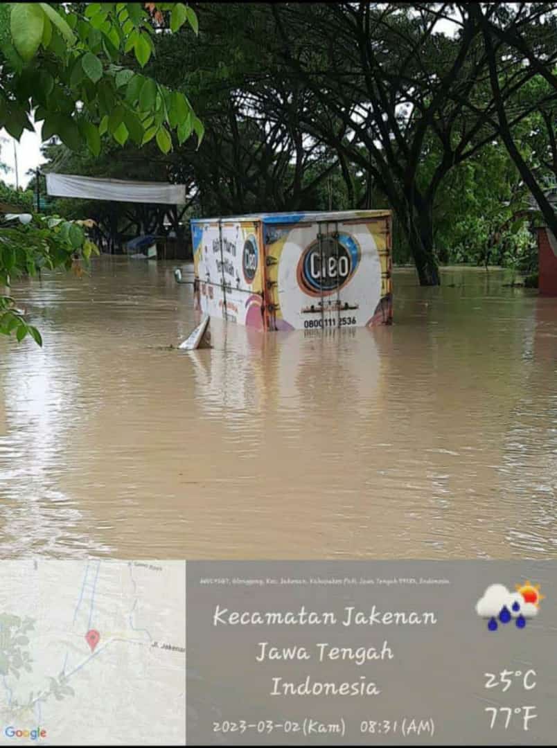 sahhal_92's tweet photo. Kami baik² aja pak, banjir oke, macet berhari² juga oke² aja

Amit pak @ganjarpranowo https://t.co/TJNznVWfH1