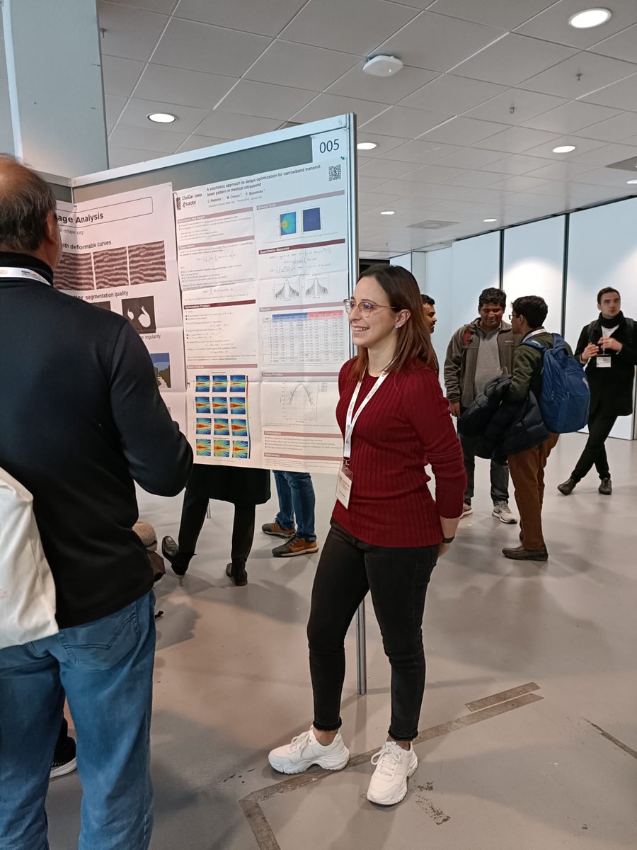 MIDA group (@mida_group) on Twitter photo We are excited about this first part of the conference! At #SIAMCSE23 we're meeting old and new friends! Thank's to Francesco Marchetti for his talk on LGSVMs and to <a href="/CRazzetta/">Chiara Razzetta</a> for attending the poster session.
We look forward for the next few days!🤩
#Mathematics #applications We are excited about this first part of the conference! At #SIAMCSE23 we're meeting old and new friends! Thank's to Francesco Marchetti for his talk on LGSVMs and to <a href="/CRazzetta/">Chiara Razzetta</a> for attending the poster session.
We look forward for the next few days!🤩
#Mathematics #applications
