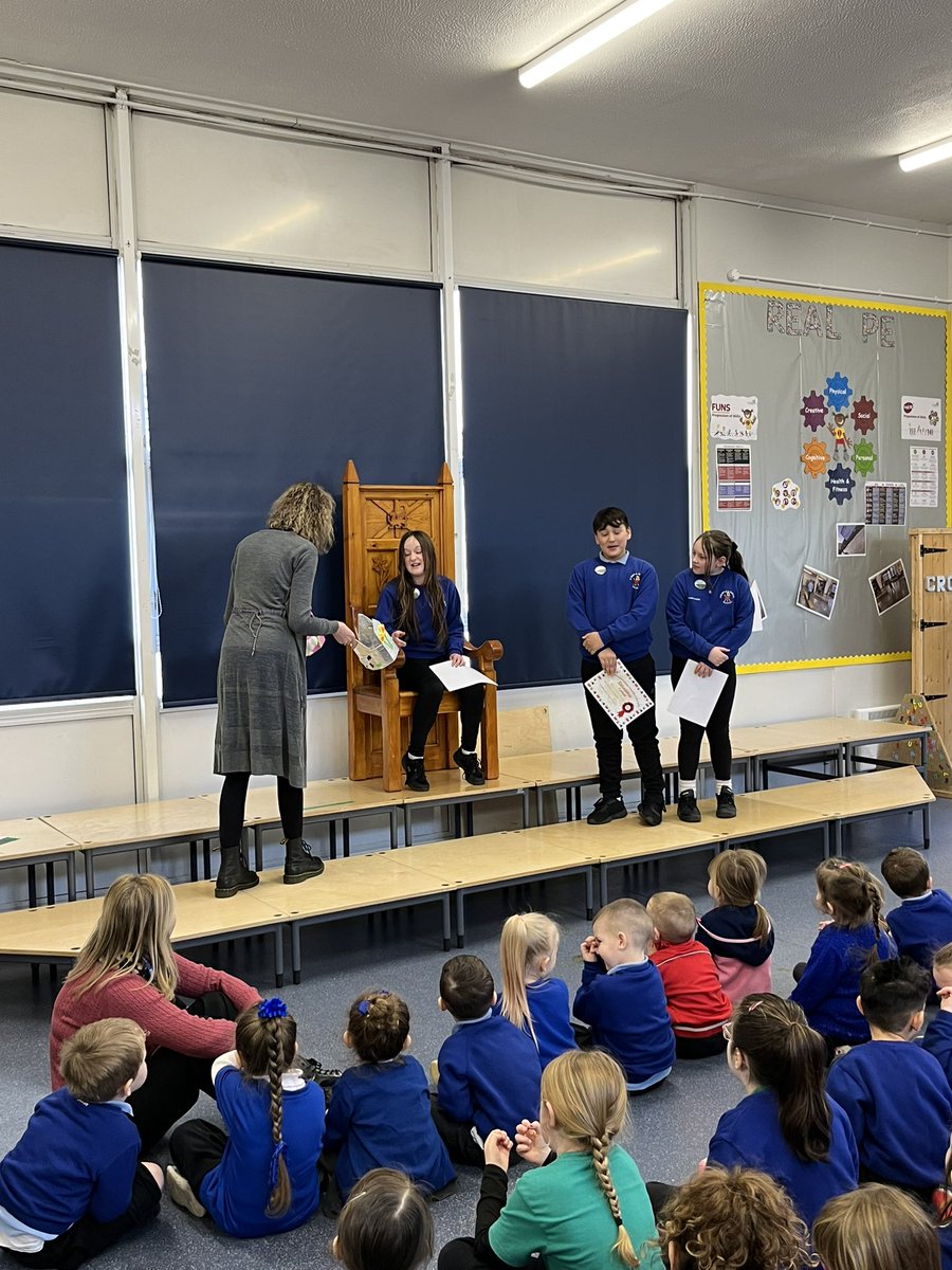 stmarypatrick's tweet image. Congratulations to Gracie for being crowned our school bard this morning. @CSC_Cymraeg #Eisteddfod