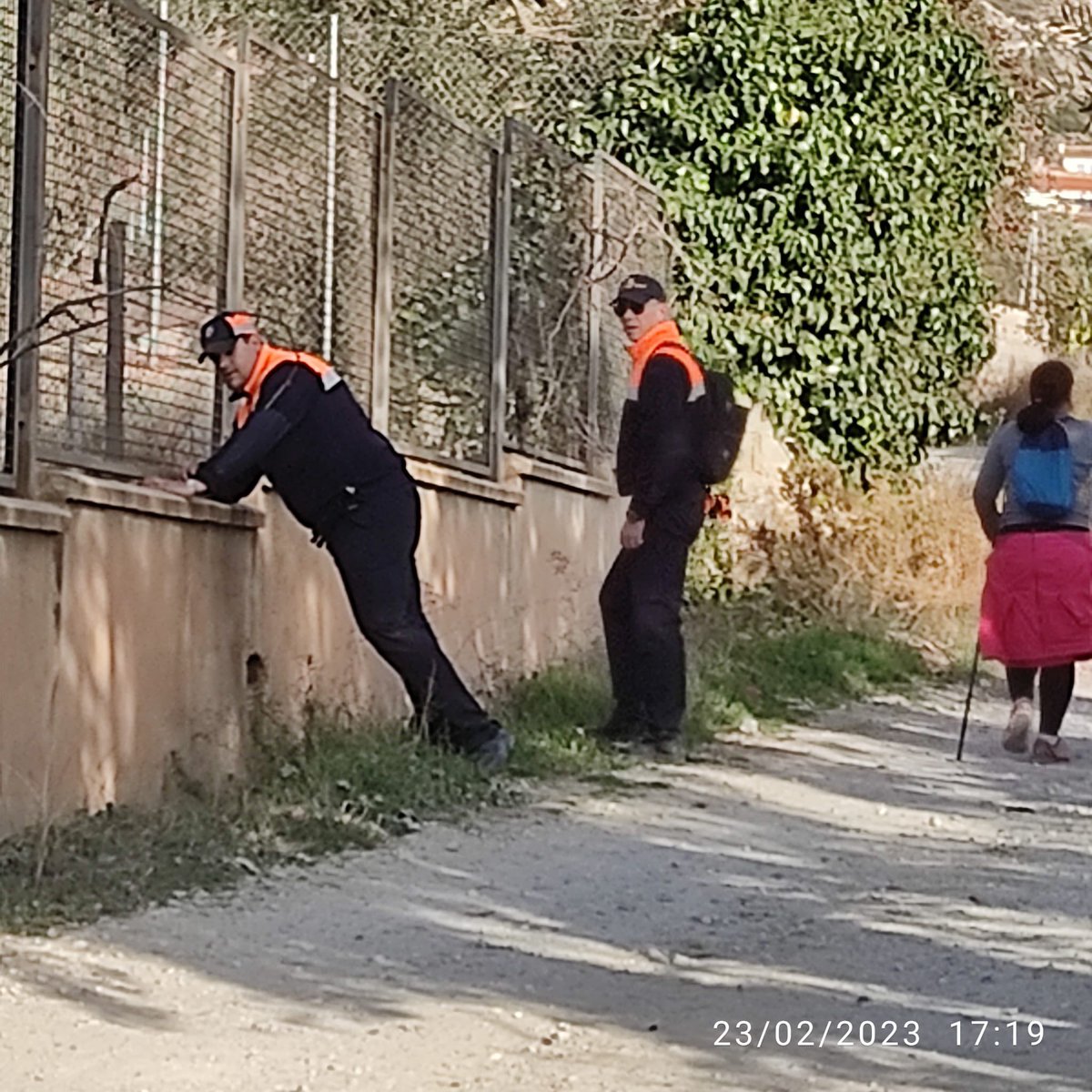 PCivilCenes's tweet photo. Últimas actuaciones en las que hemos prestado colaboración como  agrupación: la carrera de montaña Lanjarón Cañón Trail y en la búsqueda del joven desaparecido en Nigüelas. #Voluntariado https://t.co/HswNI9EHTo