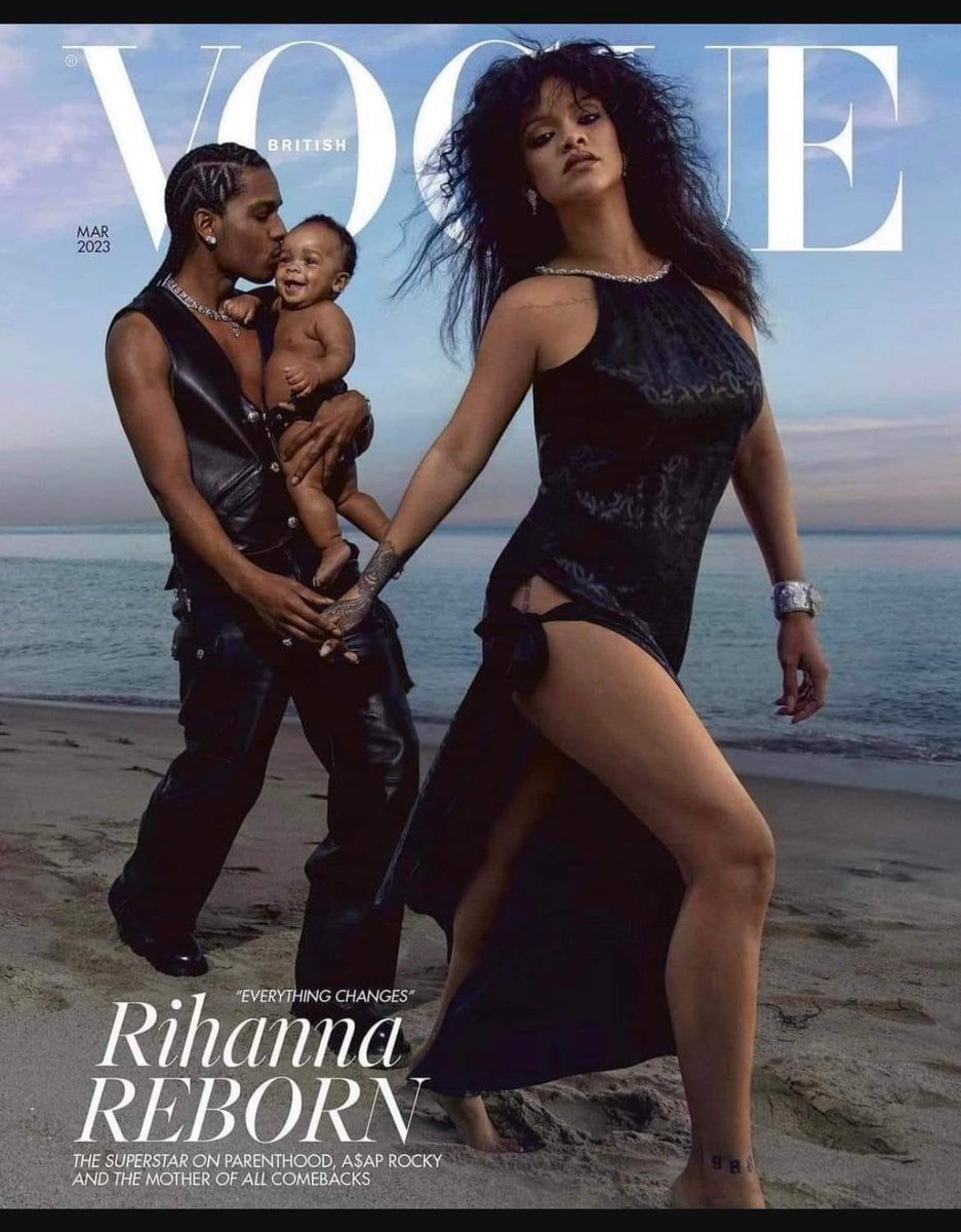 drboycewatkins1's tweet photo. Calling all black men who have an issue with pictures like this.  

Take a picture with your family and tag it with #standupman https://t.co/ktZjMHtI8d