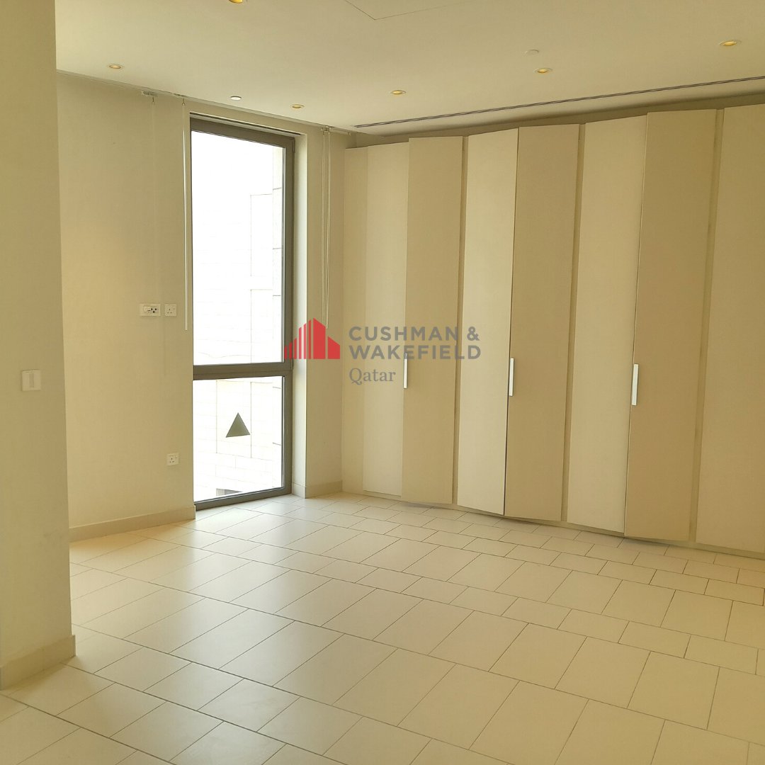 CushwakeQatar's tweet photo. Amazing value for this 3 BR apartment with a maid’s room located in downtown Msheireb, with great amenities such as clubhouses, open terraces, and a first-floor garden accessible to residents.

Monthly rent: QR 15,500
Contact: +974 33541237
https://t.co/rYgRnd5QQT

#Qatar #Doha https://t.co/KWUXPC9LzX
