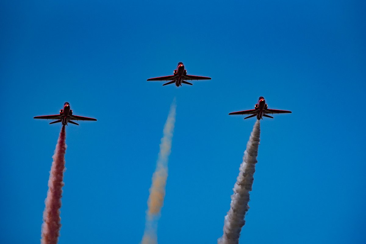 ColorConfidence's tweet image. Last week, members of our team at Color Confidence enjoyed a wonderful day visiting the Royal Air Force Aerobatic Team Corporate Day as sponsors of the Red Arrows. Here are some photos from such a great day.

#raf #rafphotography #visualauthority #plane #aircraft #photography