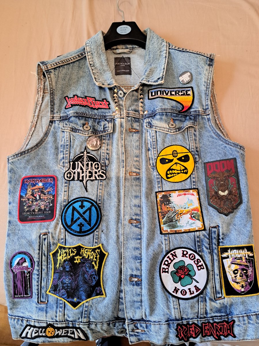 feckinmetalcast's tweet photo. Patches - you've gotta love them! Do you collect them, add them to jackets, leave them sitting in a drawer? For me, the answer is all three
Post your patch jackets/battle vests/battle jackets/cut-offs!
#patchjacket #battlevest #battlejacket #cutoff #HeavyMetal #NWOBHM #NWOTHM https://t.co/boBbWp3aL8