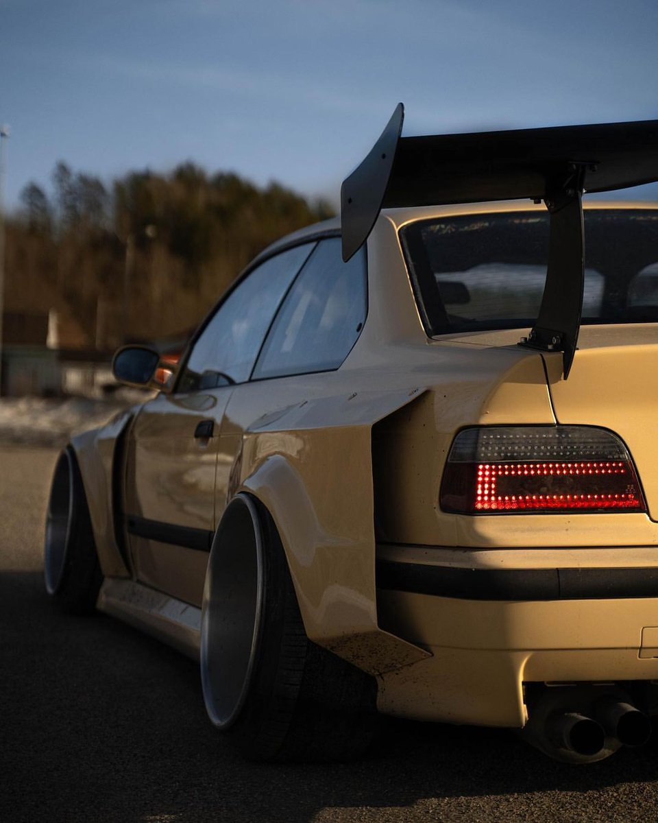 drift_spec's tweet photo. Nice Lambo 💦
#bmw #e36 #driftcar https://t.co/oAkrg6Aezx