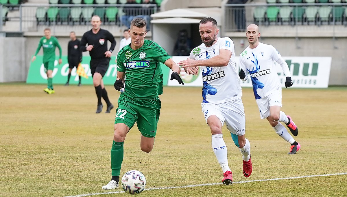 A Zalaegerszeg ellen készülünk: Windecker a párharcok fontosságáról, Böde a külön presztízs meccséről beszélt.

 Az OTP Bank Liga huszonkettedik fordulójában a Zalaegerszeg ellen folytatjuk a bajnoki versengést. Vendégeink eddig huszonhét pontot… dlvr.it/SkFLjl