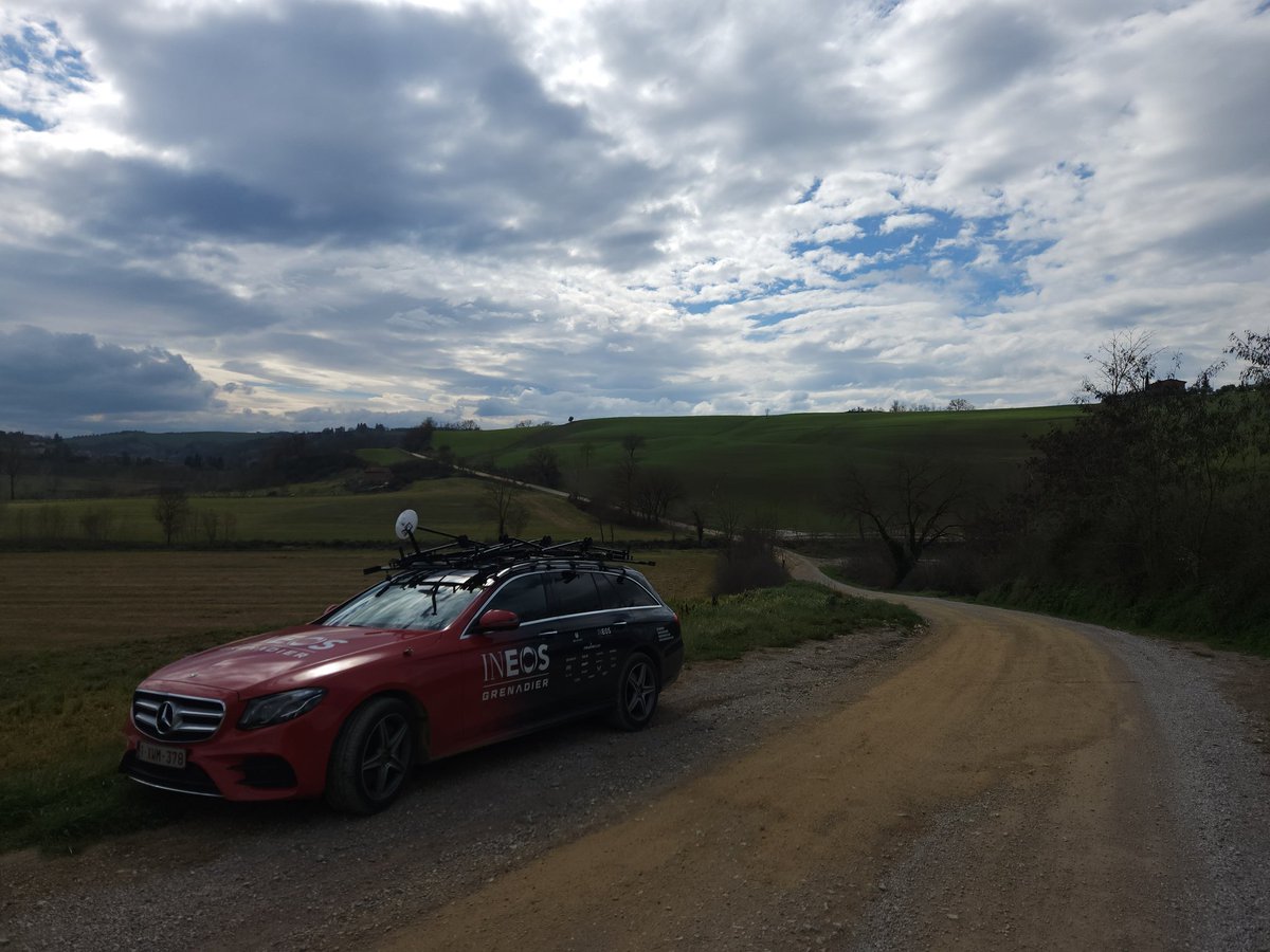 Pretty good day at the office. @INEOSGrenadiers @StradeBianche