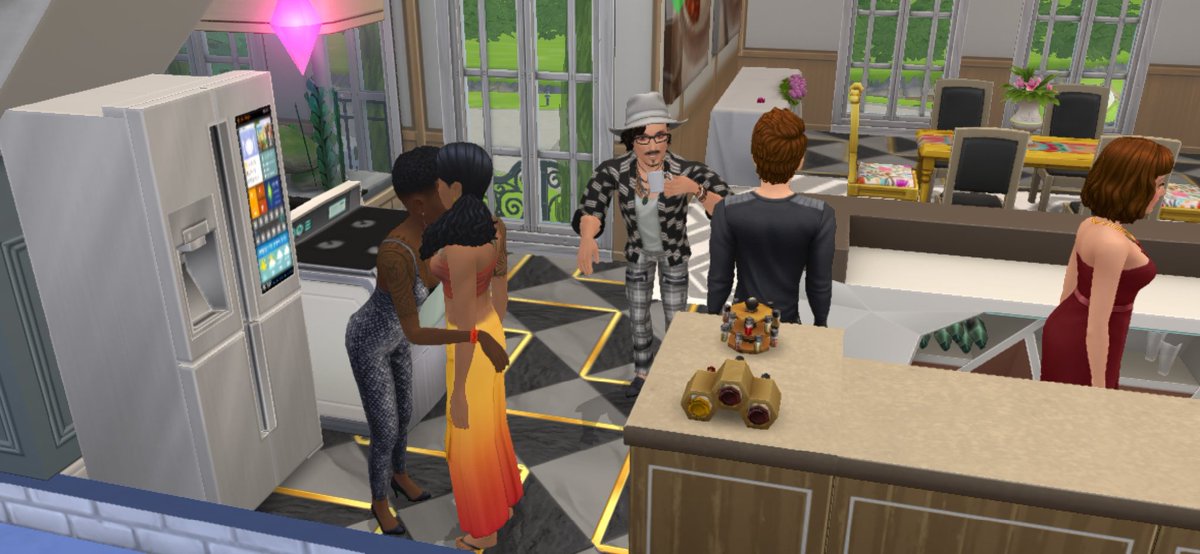 She_Phoenix's tweet image. Don't worry if you don't have a balcony.  just click on passive sim and use him as a balcony Lmao 🤣🤣
#thesimsmobile  @TheSimsMobile