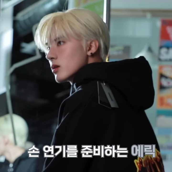 lqerics's tweet photo. https://t.co/dzbt6RWOmc