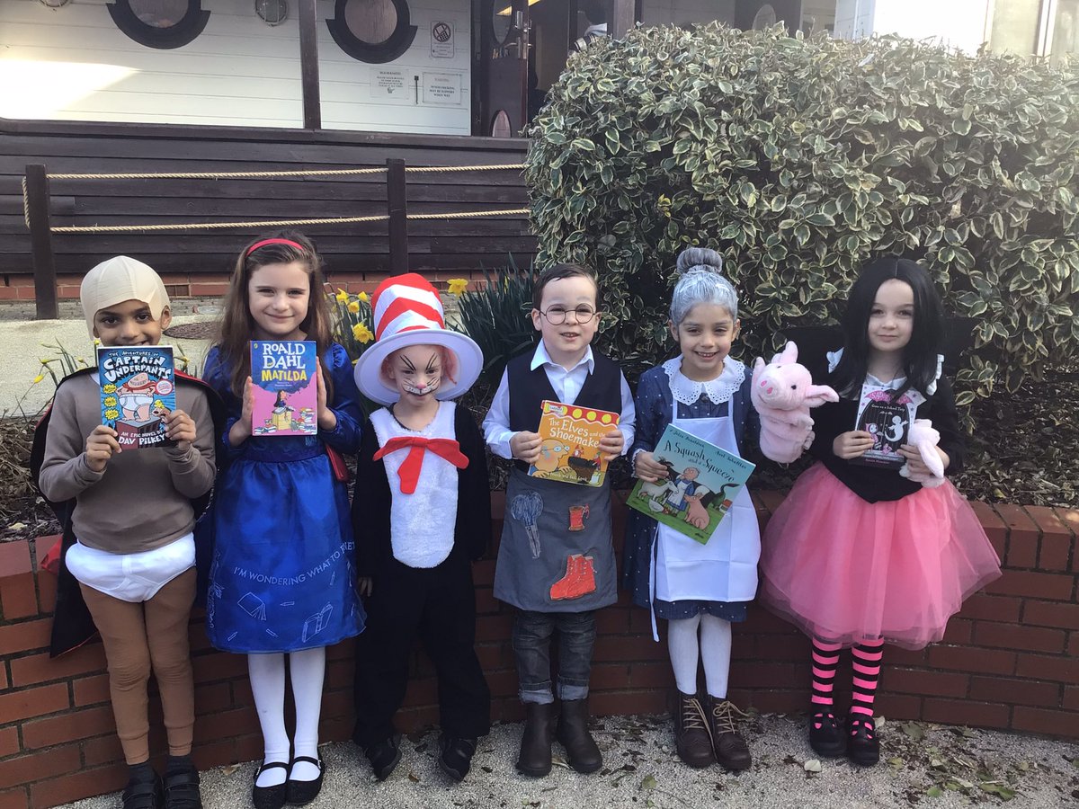 HawthornsLS's tweet photo. We love books and celebrating World Book Day 2023! @WorldBookDayUK @HawthornsSchool https://t.co/Uo0abEVOXe