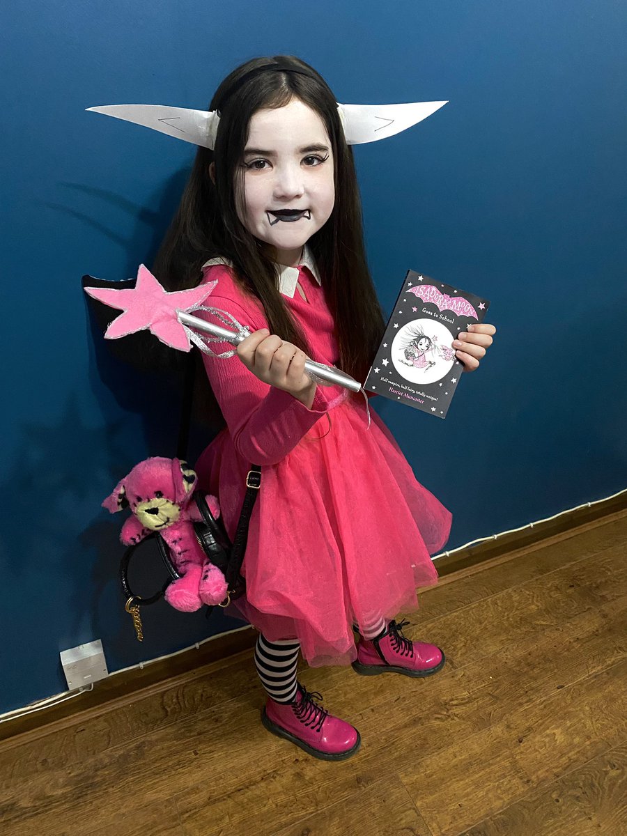 Isadora Moon for #WorldBookDay   🧛‍♀️🦇📚🧚‍♂️💫 <a href="/CroxtethC/">CroxtethCPS</a> <a href="/H_Muncaster/">Harriet Muncaster</a>