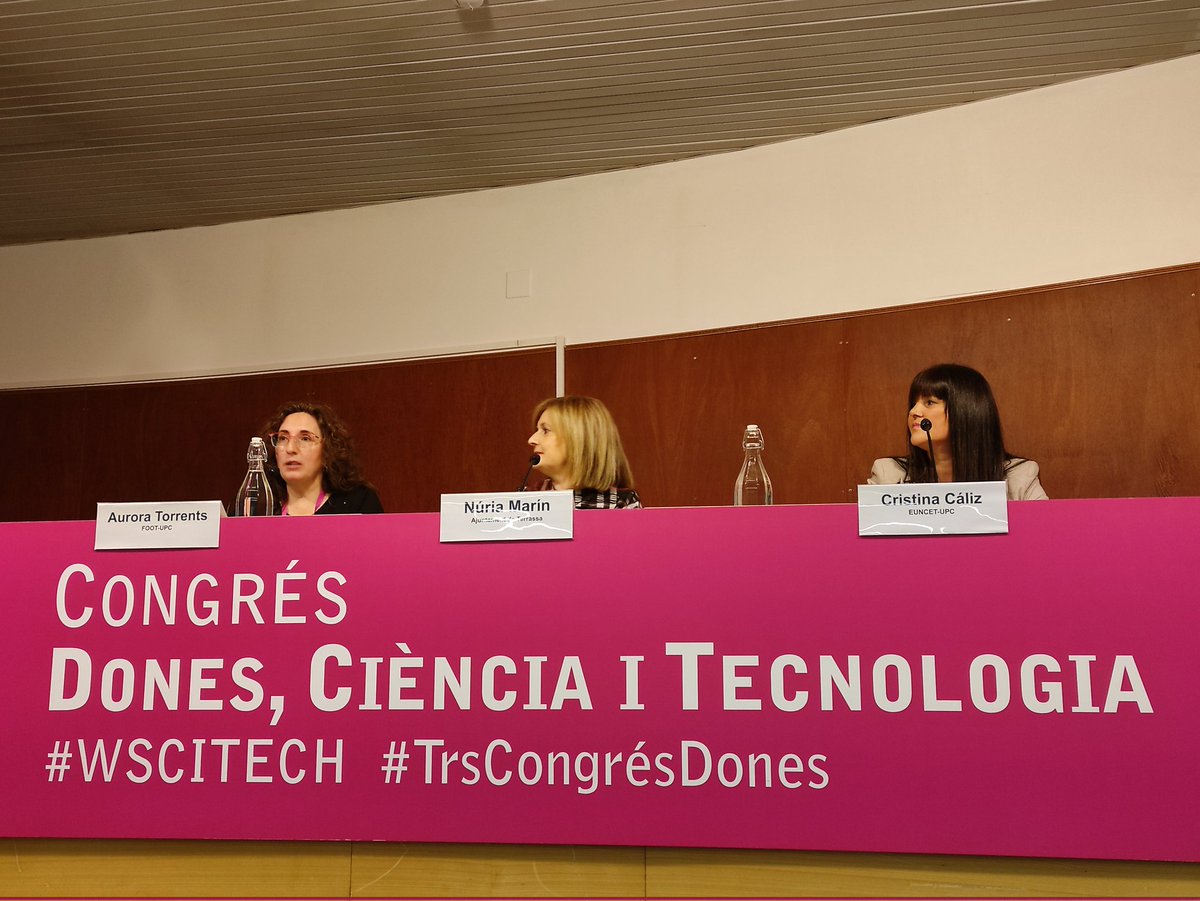 OnaVias's tweet photo. 📍Al Congrés Dones, Ciència i Tecnologia

#Terrassa tenim universitats STEAM referents, on creix el coneixement que després alimenta la nostra indústria. Potencial brutal, que volem que s'ompli de molt més talent femení. Treballem per trencar barreres!

#WSCITECH #TrsCongrésDones https://t.co/2MHgLeva6Z