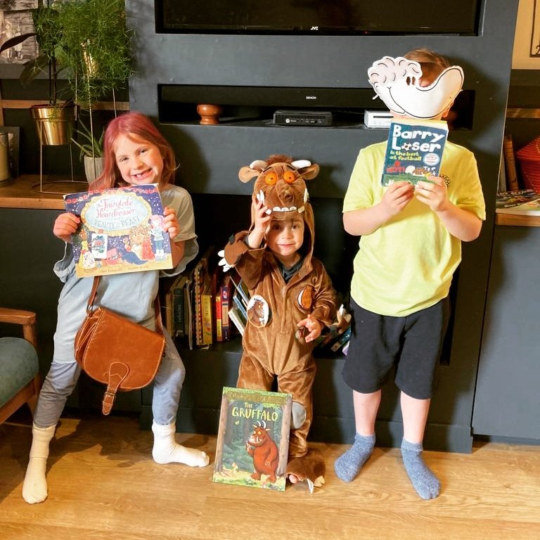 World book day 2023! @BarryLoser  #fairytalehairdresser #thegruffalo #WorldBookDay