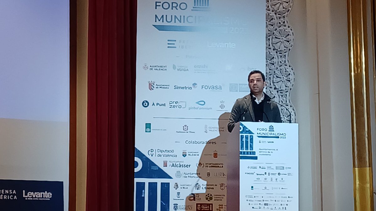 Sagredo, <a href="/SagredoMarco/">Juan A. Sagredo l Alcalde de Paterna 🔥</a> nos habla de planificación y colaboración público privada.
Comunicar, comprender y comprometer a todos, no solo a las administraciones públicas.
<a href="/ayto_alboraya/">Ajuntament d'Alboraia</a> 
#municipalismoLevante