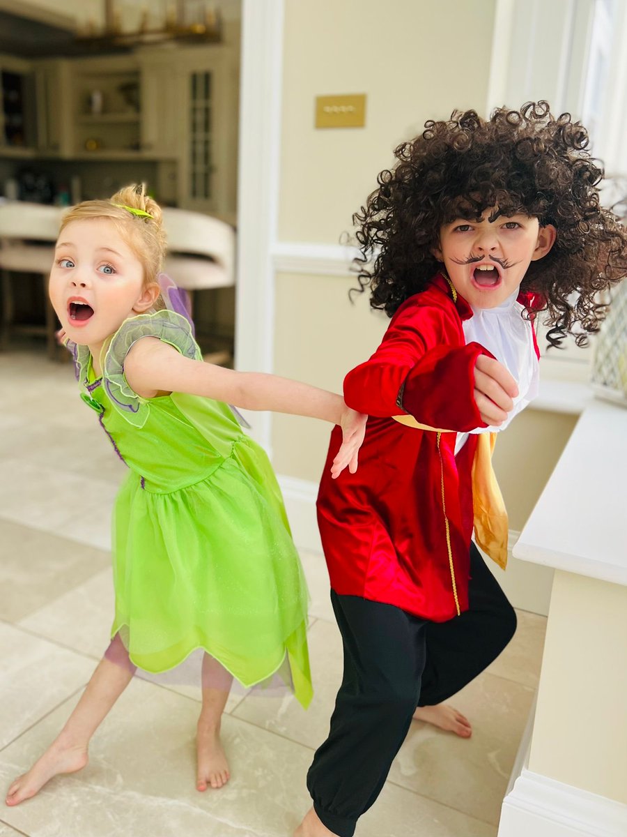 Loving how much our influencers got into the spirit of #WorldBookDay today using ⁦<a href="/DisguiseInc/">Disguise, Inc.</a>⁩ outfits to #surprisewithdisguise !