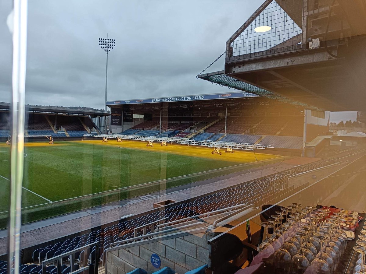 Whoop!  We are  at <a href="/shoutnetwork/">Shout Network</a> Joint Networking Event today down at <a href="/BurnleyOfficial/">Burnley FC</a> Turf Moor!  Come say "Hello 👋" #snje #conveneit #itsupport #networking