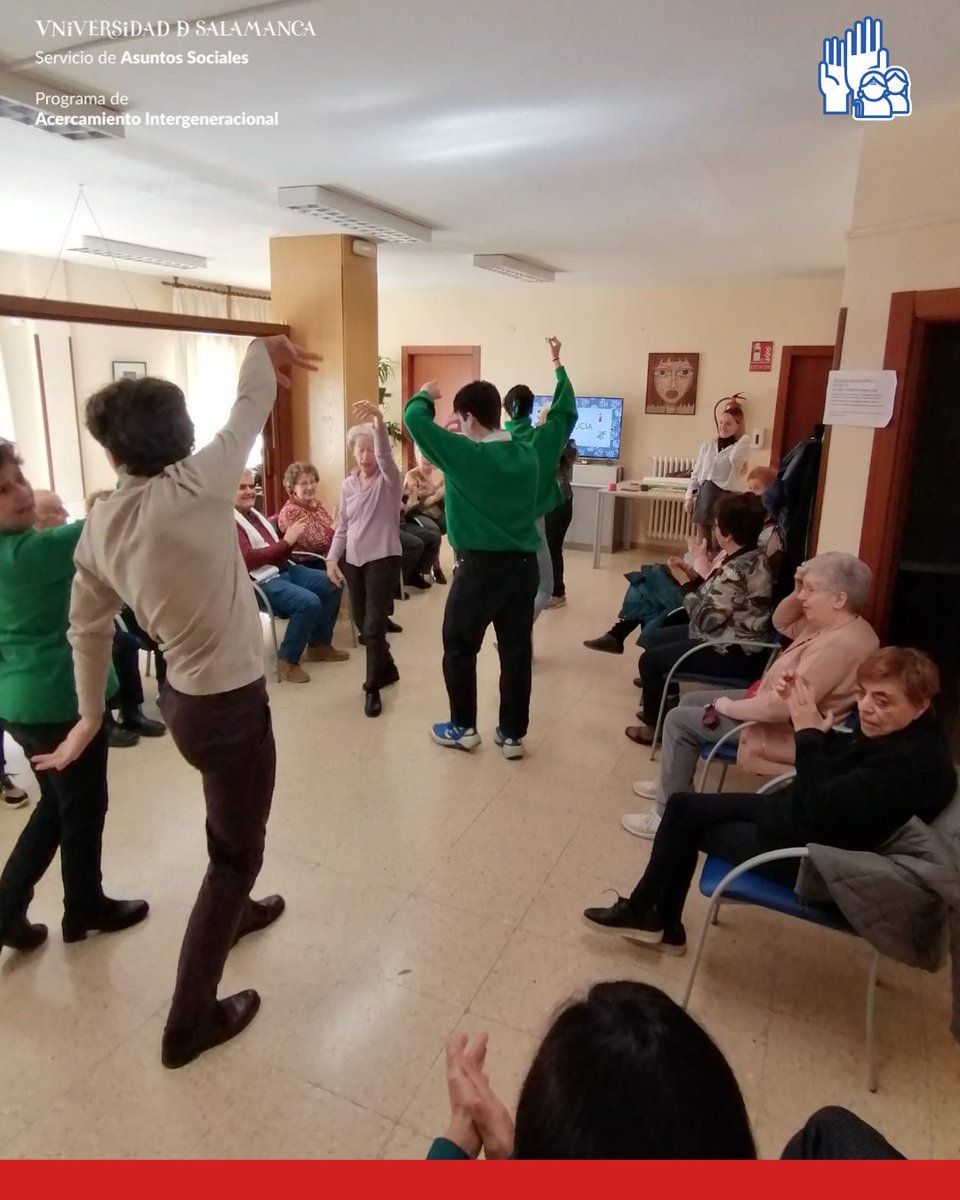 sas_usal's tweet photo. 📆 Hoy comienza el taller "Rescatando Tradiciones" impulsado desde el #ProgramaIntergeneracional del SAS con estudiantes voluntarios de @FilologiaUsal y mayores del centro Prosperidad
👦🧑🦳 Celebremos las tradiciones, conectemos con nuestra cultura y creemos espacios de encuentro https://t.co/ANthYzzQuK