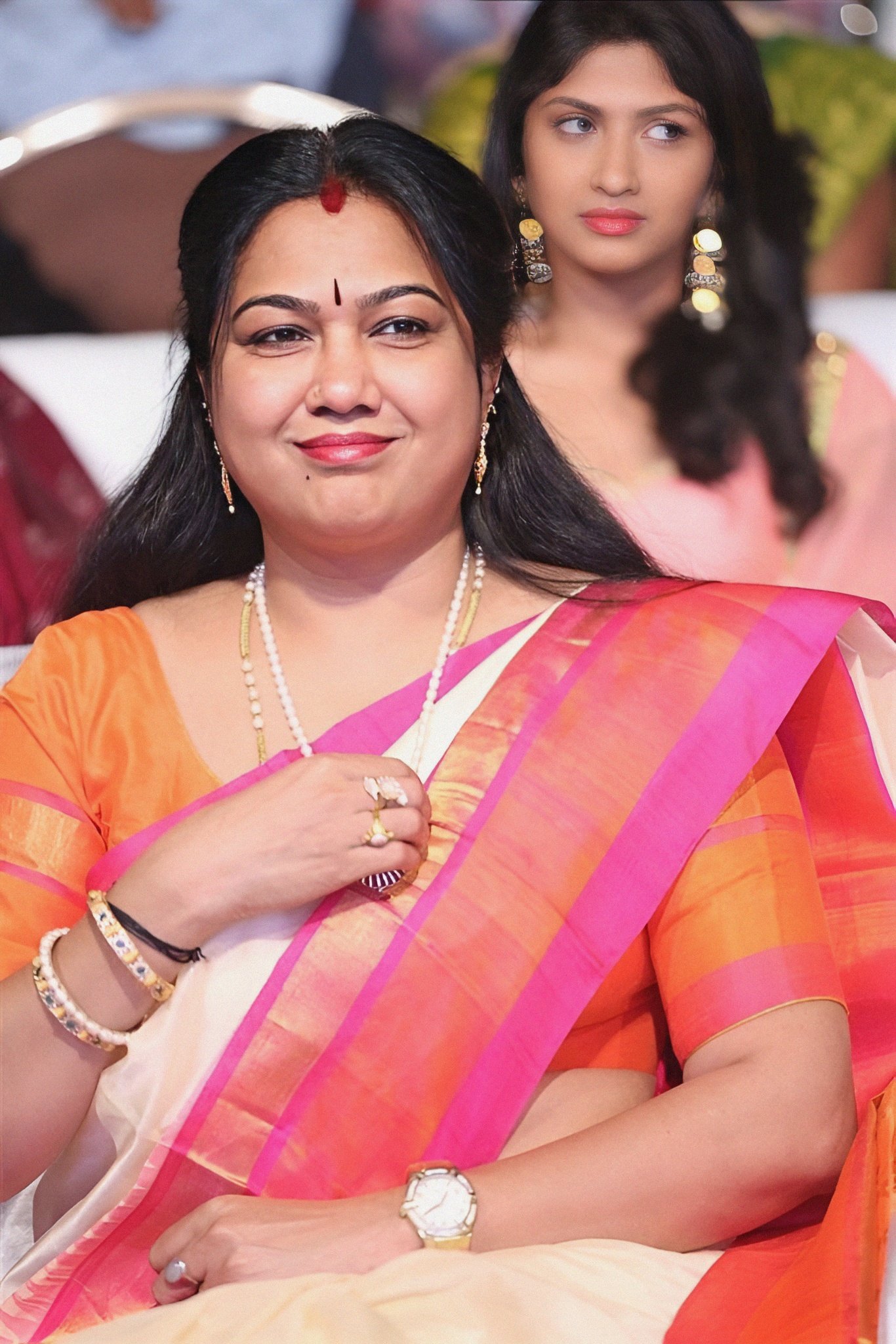 Telugu Hema Aunty Transparent Saree Collections | iiQ8 2 Image
