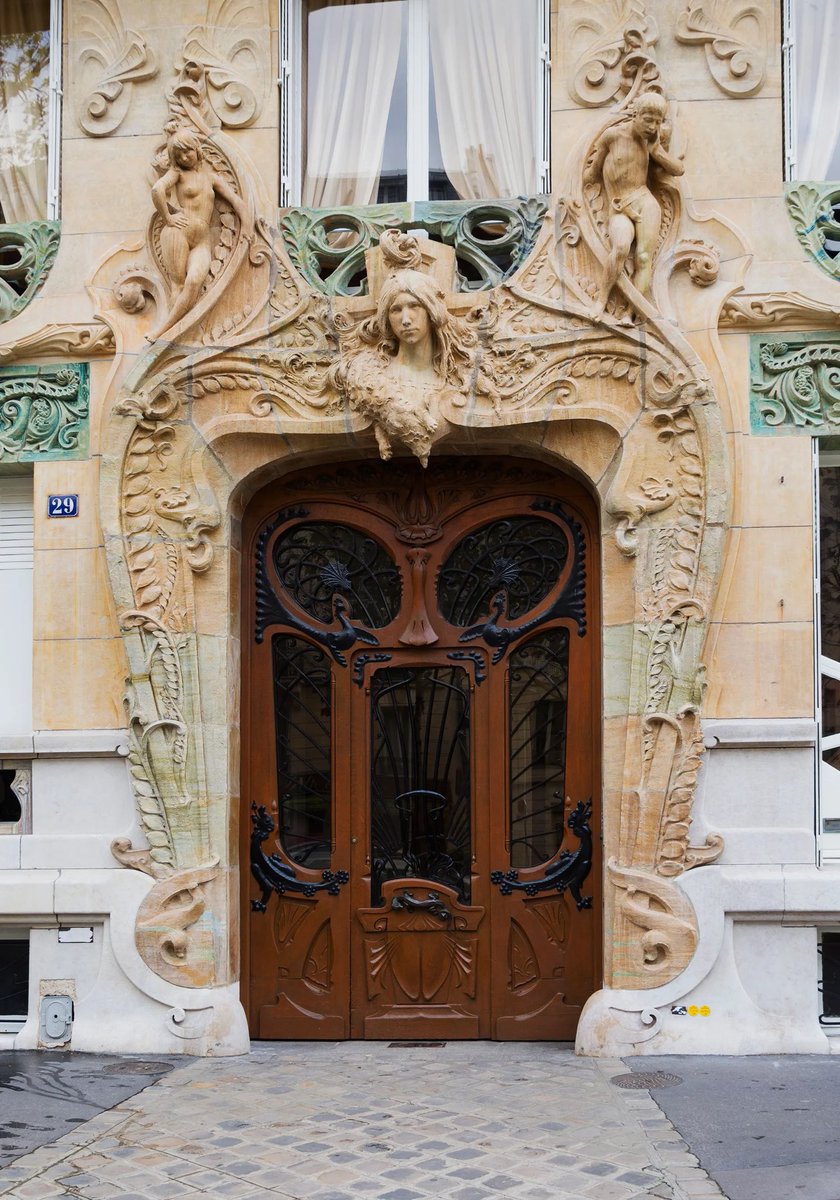 dianadep1's tweet photo. Home of Jules Lavirotte, Art Nouveau. https://t.co/41fQ0QYN8h