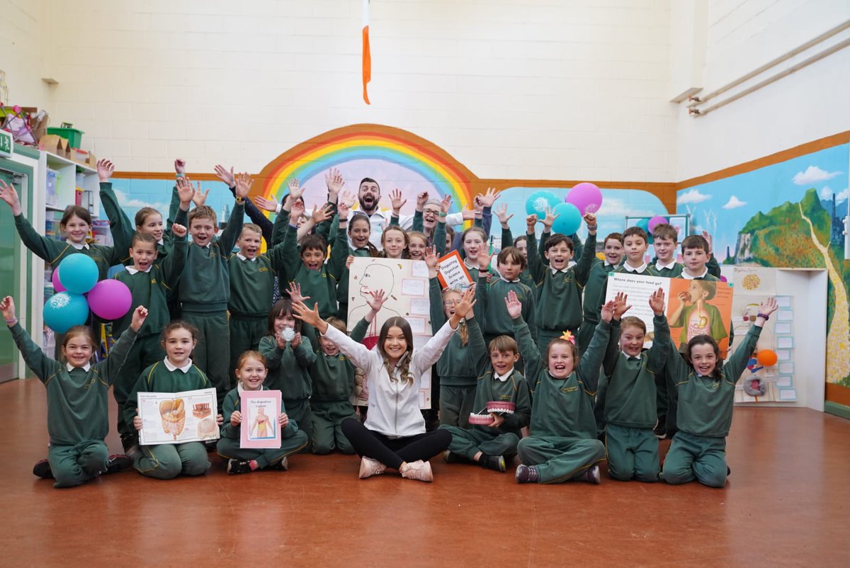 teagasc's tweet image. Teagasc is delighted to sponsor @esbscienceblast. Today @ESBScienceBlast we have @hannahkatemast1 @teagascfood talking about lactose free milk and we also have @shobaker a fluent Irish speaker at the stand. We look forward to meeting all the students! #ESBScienceBlast