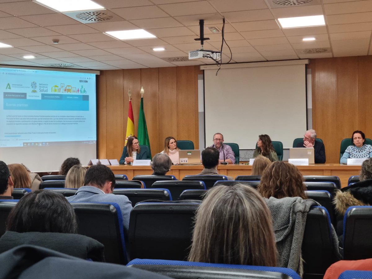 #GranadaRELAS cerca de 100 personas asistieron al VI Encuentro Provincial poniendo en valor las Buenas Prácticas en Acción Local en Salud de la #provinciaGranada
#SaludPúblicaAndalucía
<a href="/VidaSaludAnd/">Promoción de Vida Saludable en Andalucía</a> 
<a href="/saludand/">Consejería de Sanidad, Presidencia y Emergencias</a> 
<a href="/JuntaGranada/">Junta Granada</a> 
<a href="/SaludAPGranada/">Atención Primaria Granada</a> 
<a href="/SaludNordesteGr/">Área Sanitaria Nordeste de Granada</a> 
<a href="/saludsurgranada/">Salud Sur Granada</a>