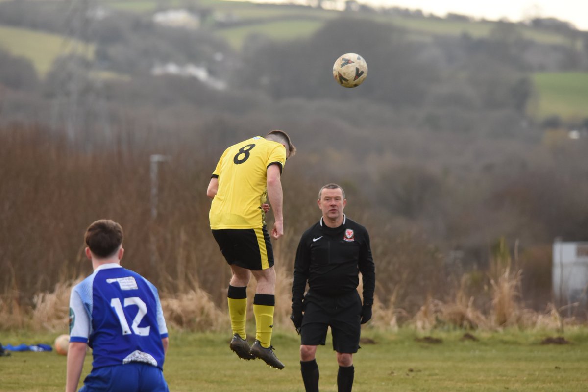 TheSnappyChapp1's tweet image. @GardenVillage12 #youth @YstradgynlaisFC #1all #drawgame @WWYL_AFL @Sa4Magazine @AllWalesSport @castellhowell @CNSPowertools
