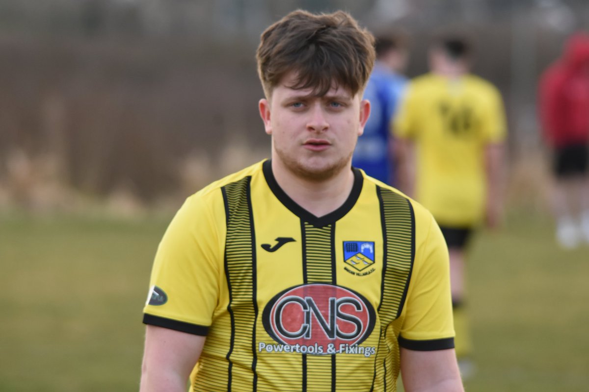 TheSnappyChapp1's tweet image. @GardenVillage12 #youth @YstradgynlaisFC #1all #drawgame @WWYL_AFL @Sa4Magazine @AllWalesSport @castellhowell @CNSPowertools