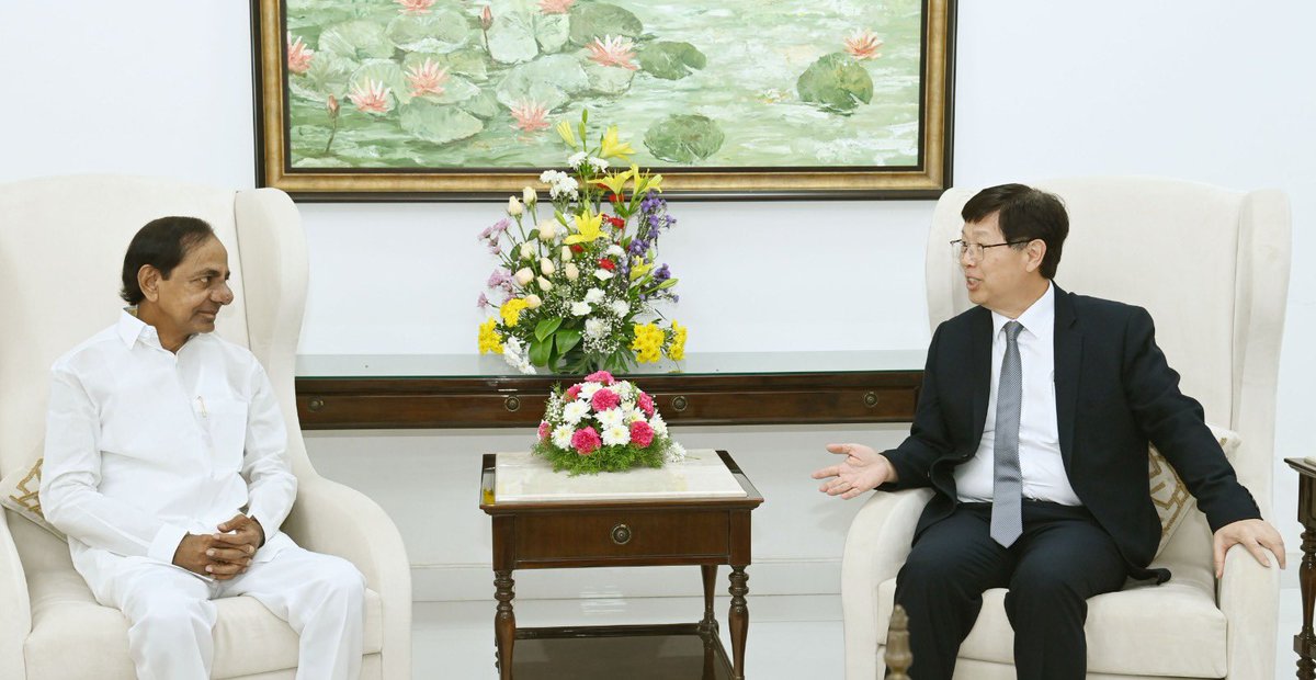 KTRBRS's tweet photo. Super stoked to announce a mega investment by @HonHai_Foxconn in Telangana that will create  employment for a whopping One Lakh youngsters in Telangana 😊

The announcement is made after Chairman of FoxConn Mr Young Liu met Hon’ble CM Sri KCR Garu at Pragathi Bhavan today https://t.co/zzFAnBxcvz