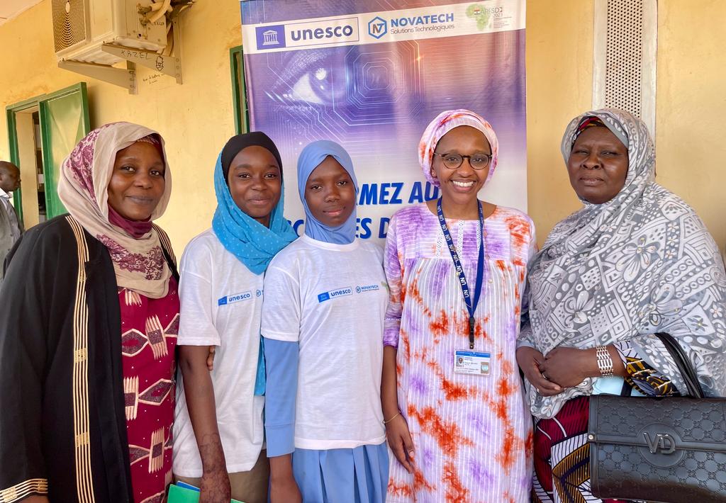 Quelle aventure incroyable pour les 10 écoles du #Niger au bootcamp #STEM organisé par <a href="/UNESCO_fr/">UNESCO en français</a> ! 
Nous avons appris le codage, la robotique, l'#IA et l'entrepreneuriat. 
Les #filles ont pris leur place et nous sommes prêts à changer le monde.  🤖👩‍💻🛰️

#ARFSD2023 
#WomenInSTEM