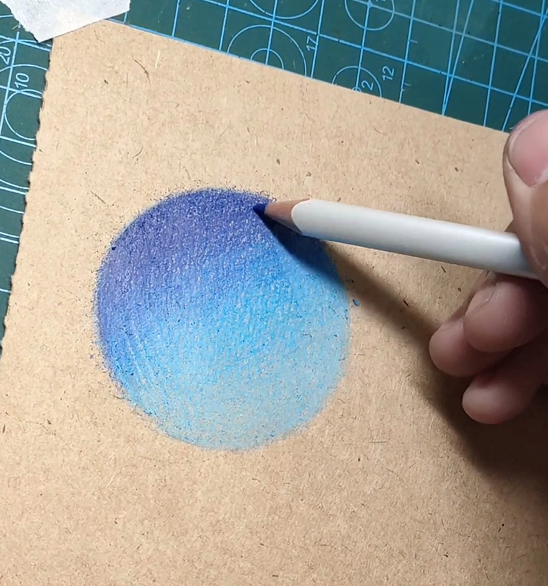 ada93672636's tweet photo. Healing yoursely in the process of drawing
Nice color and blending well soft lead color pencils
Do you like the blue moon?
#healingdrawing #moondrawing #beautydrawing #pencildrawing #artwork #artistsoninstagram #shorts #magicaldrawing #sketchbook #bluecolor #happyday #Leadur https://t.co/DwWfefX2f6
