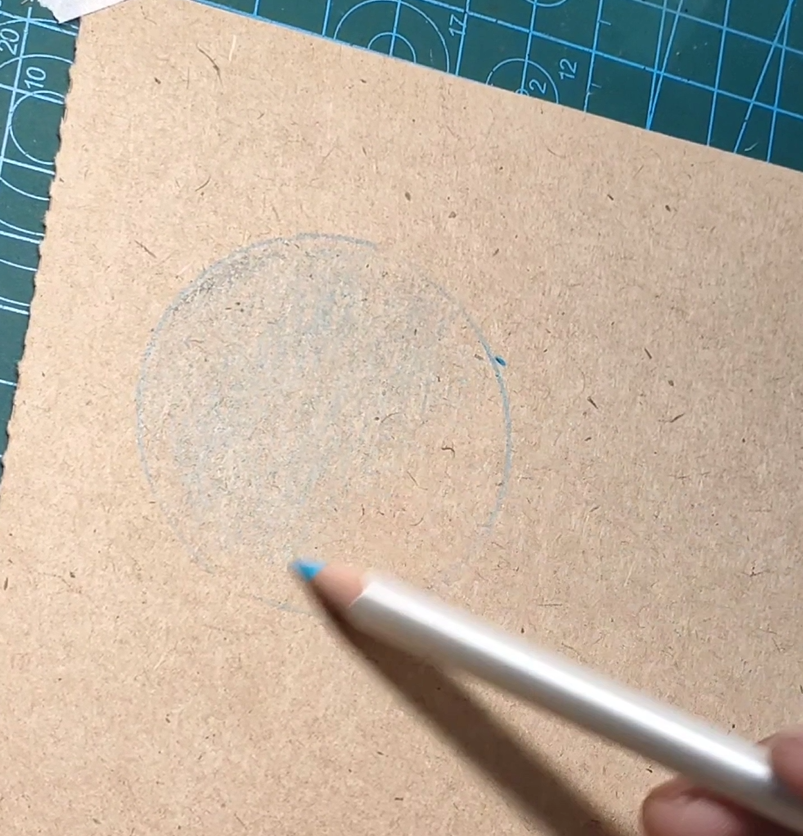 ada93672636's tweet photo. Healing yoursely in the process of drawing
Nice color and blending well soft lead color pencils
Do you like the blue moon?
#healingdrawing #moondrawing #beautydrawing #pencildrawing #artwork #artistsoninstagram #shorts #magicaldrawing #sketchbook #bluecolor #happyday #Leadur https://t.co/DwWfefX2f6