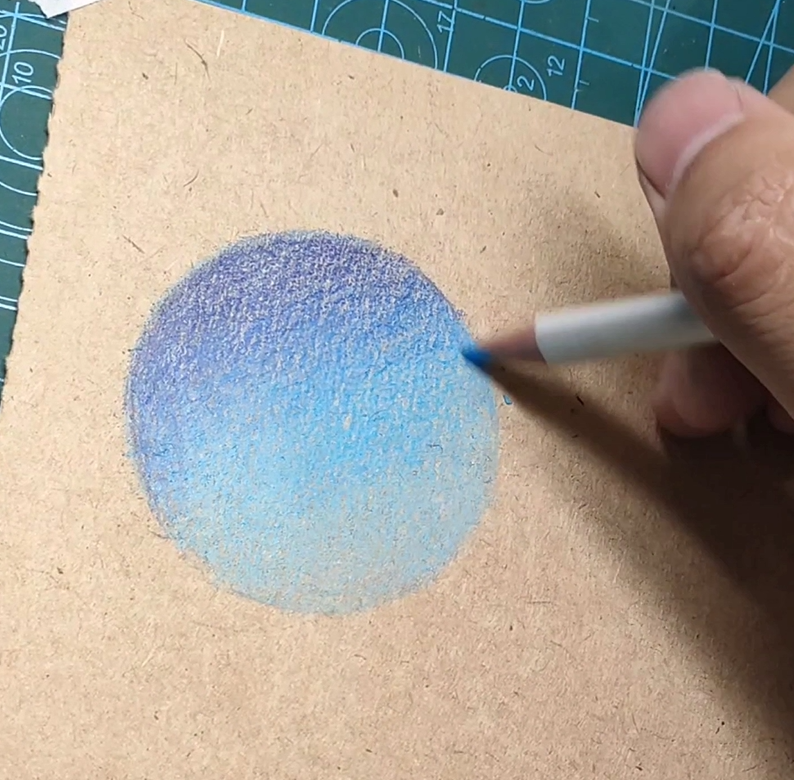 ada93672636's tweet photo. Healing yoursely in the process of drawing
Nice color and blending well soft lead color pencils
Do you like the blue moon?
#healingdrawing #moondrawing #beautydrawing #pencildrawing #artwork #artistsoninstagram #shorts #magicaldrawing #sketchbook #bluecolor #happyday #Leadur https://t.co/DwWfefX2f6