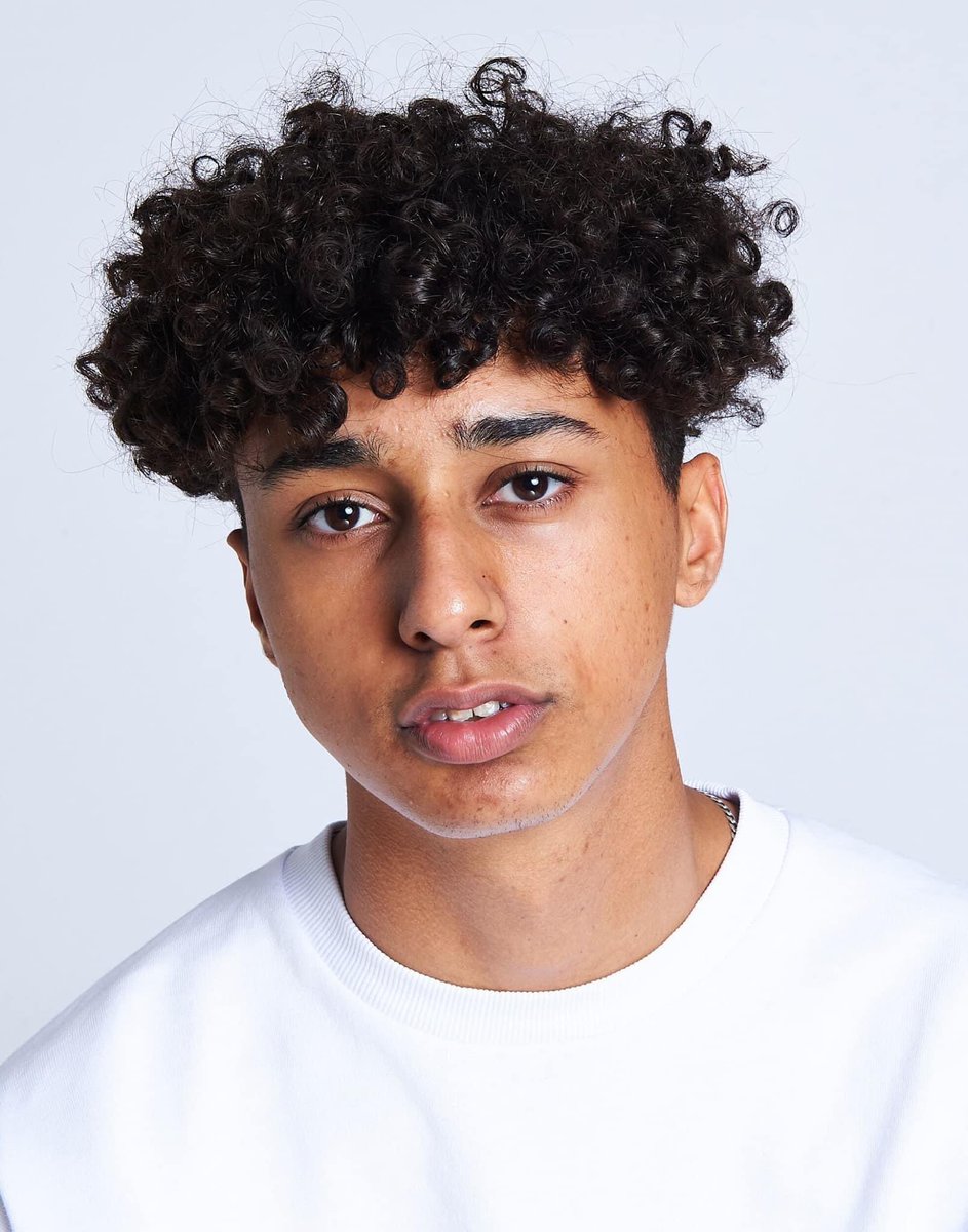 #Fingerscrossed for #AllstarsActors #Actor Brandon 
Who has been out #Recall #Casting today for a #Role
In a #TVC 🤞 and #Selftaping for another #Commercial
AllstarsActors.tv #TeamAllstars 🎥🎬