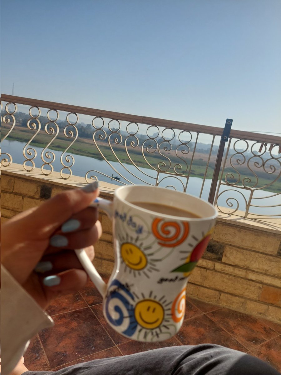 اختبرت حقيقى ان الله بيغير،، بيتكلم،، بيوعد،، بيوفى،، بيصبر،، بيحب،، بيحضن،، بيسمع بكل اهتمام.
We're so special 🥰
#تأملات_عيد_ميلاديه