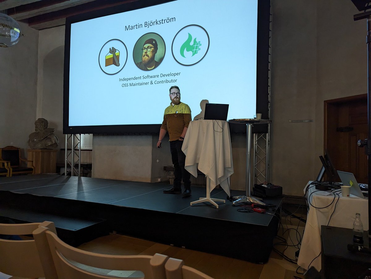 <a href="/bjorkstromm/">Martin Björkström</a> Giving an interesting talk about Orleans #dotnetcastleconf