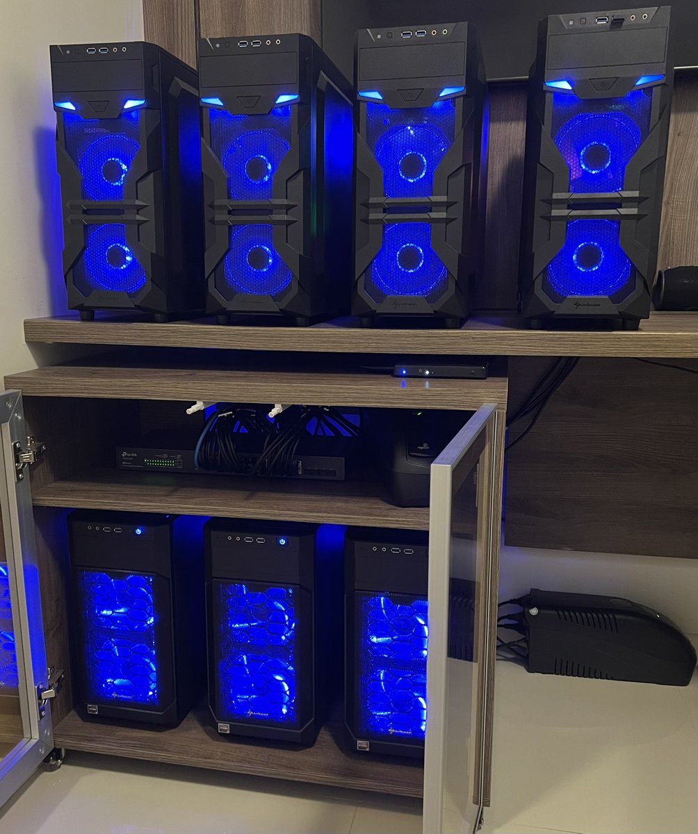 thecodemaster's tweet image. HomeLab with #Proxmox! Learning Infra as Code (#IaC).