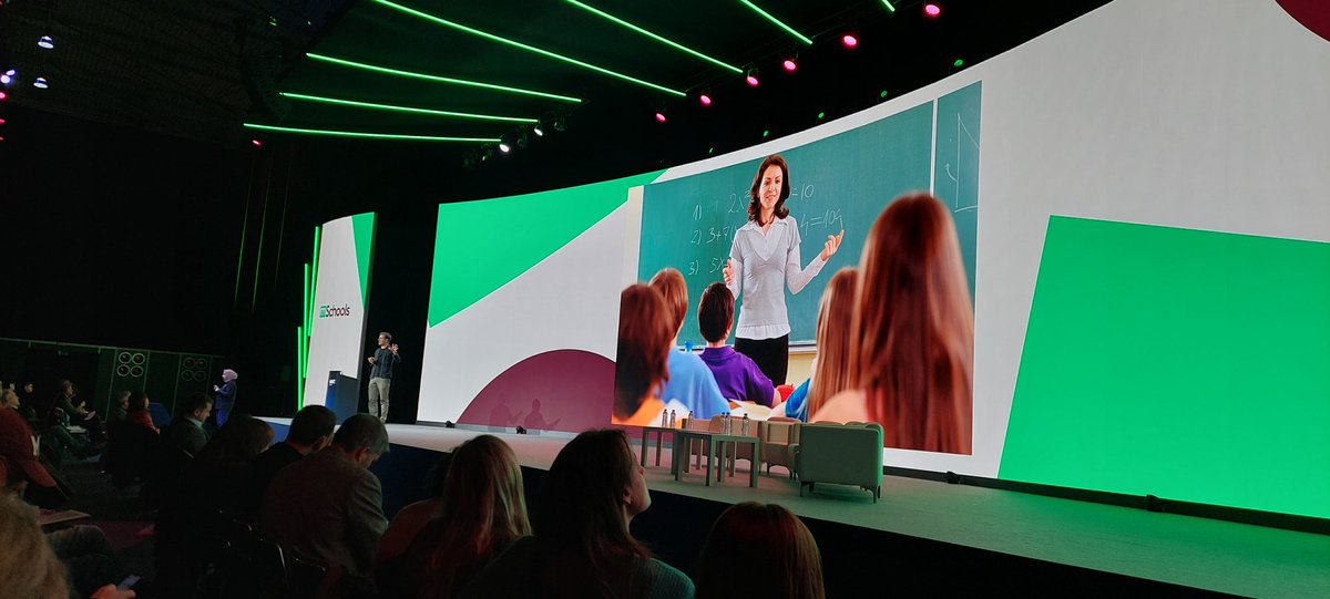 Avui a la #mSchoolsCET23 <a href="/mSchools_MWC/">mSchools</a> #MWC23 reflexionant com eduquem als ciutadans del demà.
La <a href="/fib_upc/">FIB - UPC</a> també contribuirà.
<a href="/JosepGCambray/">Josep G. Cambray</a> <a href="/KarinagibertK/">kg</a> <a href="/IdeaiUpc/">IDEAI-UPC Research Center</a> <a href="/la_UPC/">Universitat Politècnica de Catalunya (UPC)</a>