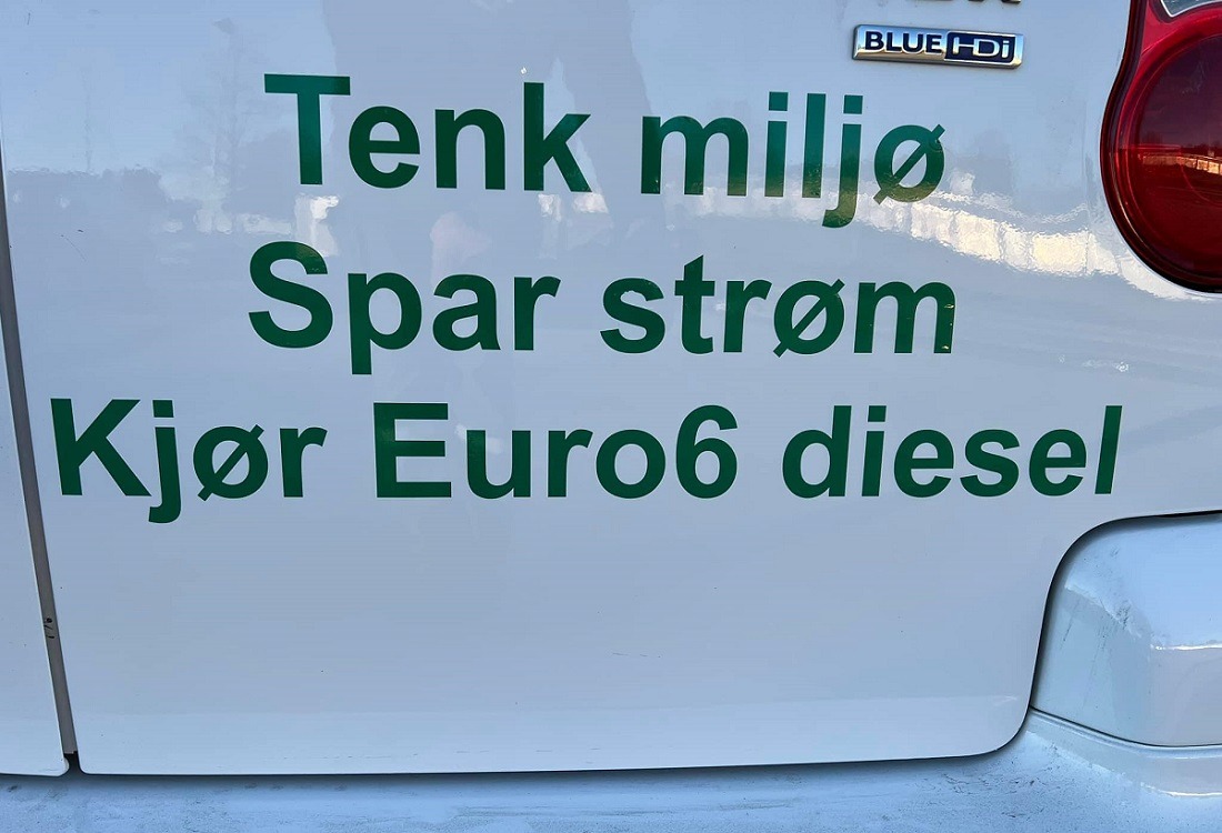 Hva tenker du? Kan det tenkes moderne dieselbiler er like bra for miljøet som elbiler? 

Vil vi sluppet #vindkraft på #Fosen hvis vi beholdt dieselbiler på norsk veier?

#Fosendommen