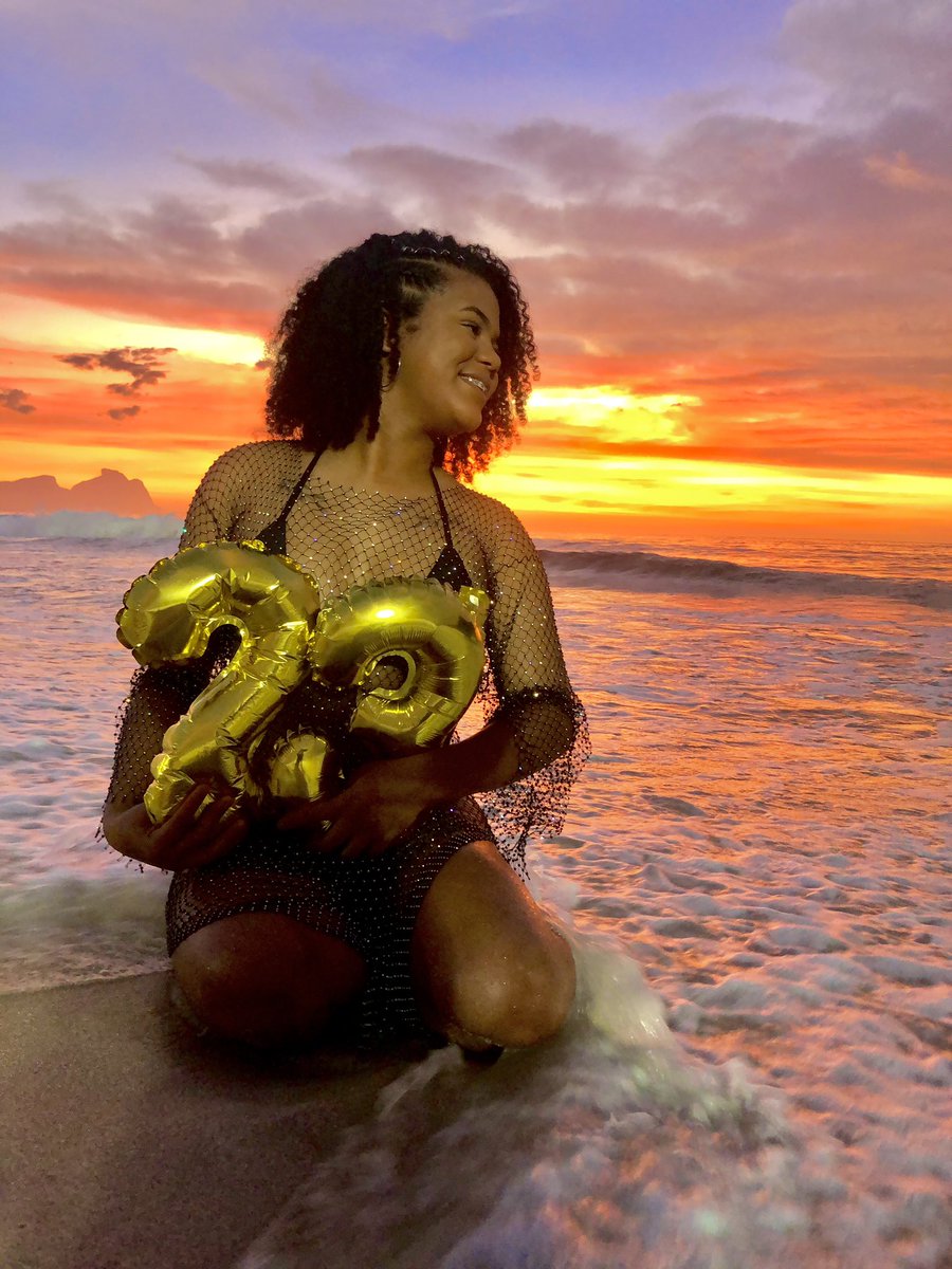 BeckerRakel's tweet photo. A preta rara completou 23Y🎉🎂❤️ https://t.co/r1ck1z98ec