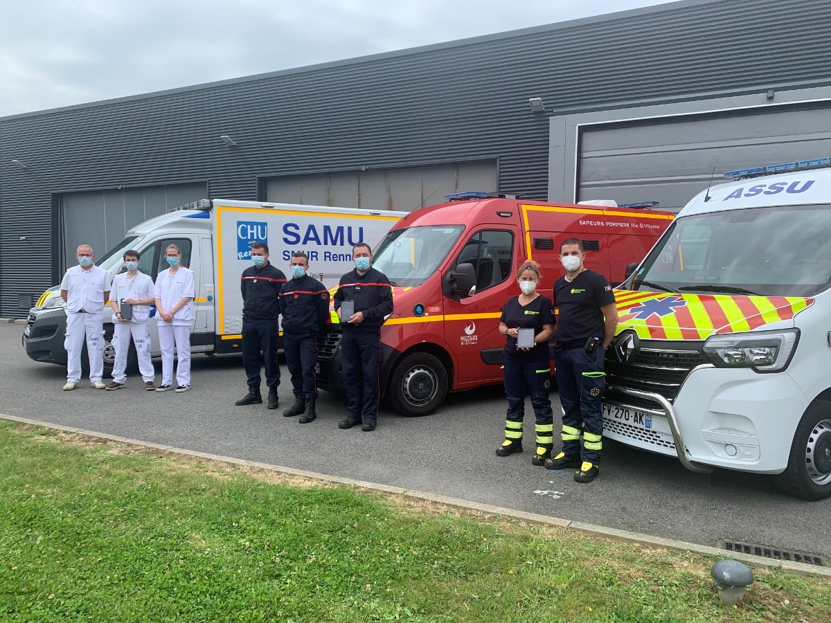 syopelife's tweet photo. Depuis 4 ans, les différents acteurs de l'urgence de l'Ille-et-Vilaine utilisent au quotidien la solution de fiches bilans numériques @syopelife. 📲
▶️ Cette synergie interservices participe à l'amélioration de la prise en charge.
@SDIS35officiel #samu35 @CHURennes #ATSU35 https://t.co/SL25wdkkiK