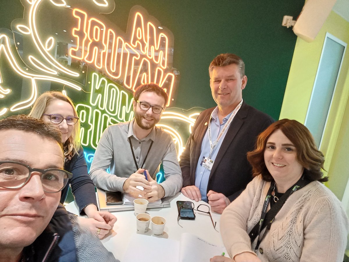 BMitard's tweet photo. La @FDSEAVendee est présente au #SIA2023 sur le stand de @FNSEA pour échanger sur le #ContratSolutions 
@HerveLapie
@terresinovia 
@Arvalisofficiel 
@FopProducteurs
@AGPB_Cerealiers 
@agpm_mais 
@ChambagriPdL 
@Agri85_ https://t.co/9s7gNgpbOp